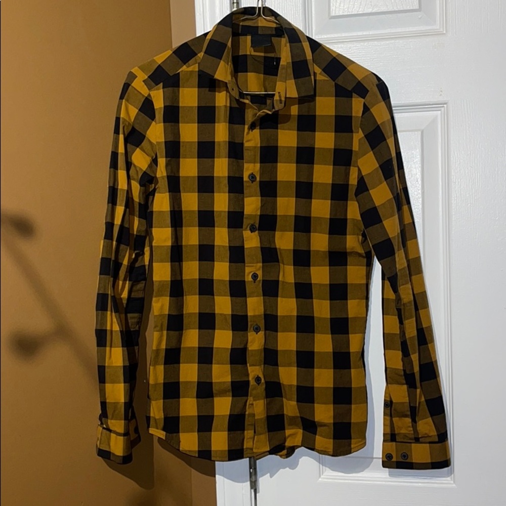 Plaid casual button up